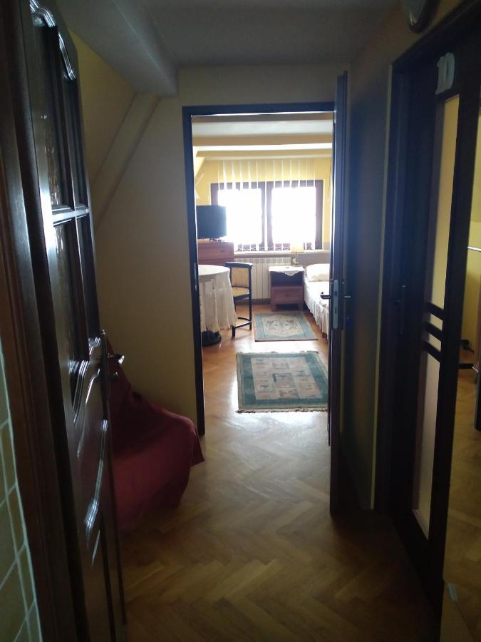 Zielony Zakatek Nowy Targ Luaran gambar